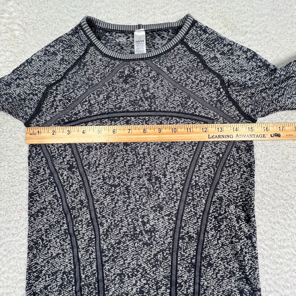 Ivivva by Lululemon Fly‎ Tech Top Girls 14 Long Sleeve Activewear Heather Gray - Picture 4 of 7